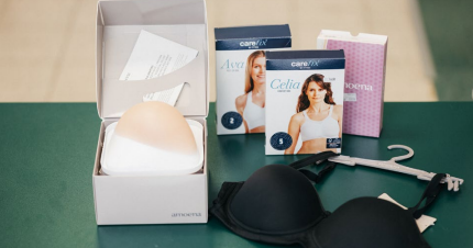 prsní implantáty.png (132 KB)