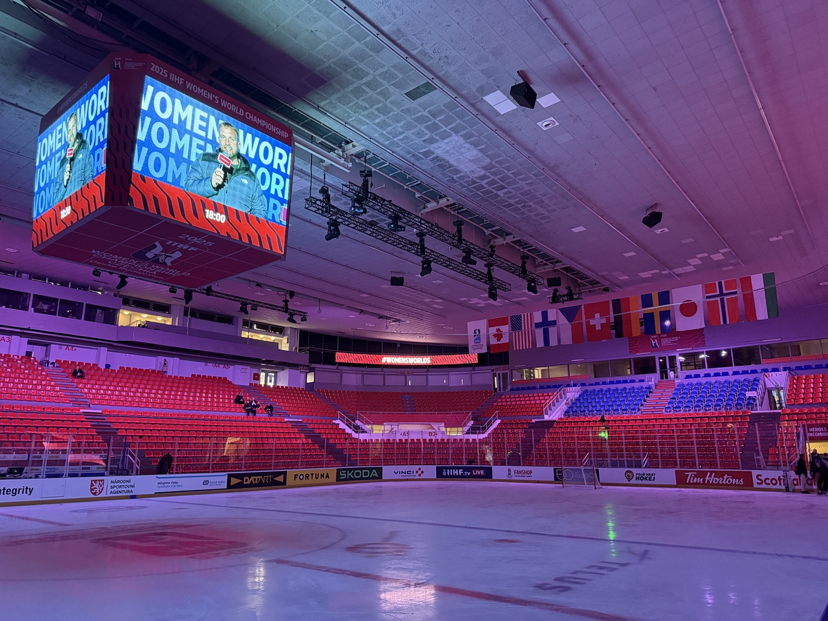 arena - pozadi.jpeg (832 KB)